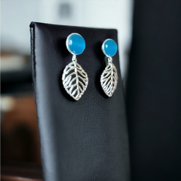 Blue Chalcedony Silver Leaf Earrings - Picture 2 of 3